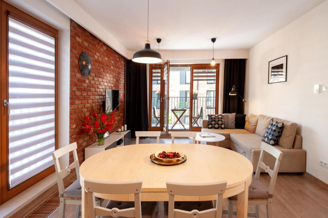 Deluxe Two-Bedroom Apartment